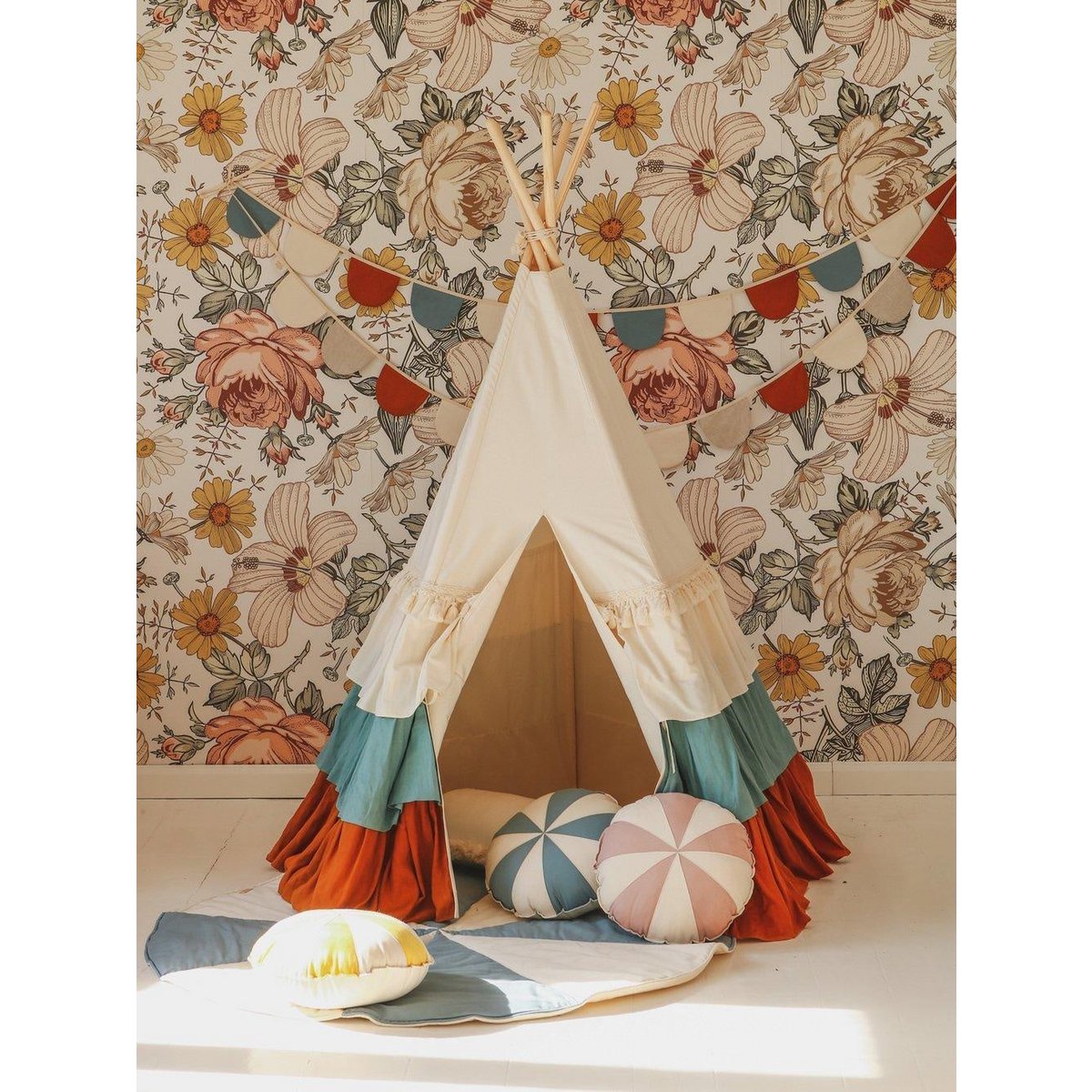 Moi Mili Tipi-Set „Circus Ruffle“ – Produktansicht