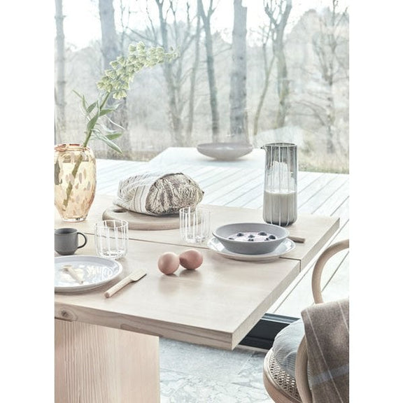 Jali Vase – mittel – Ø14 × H23 cm von OYOY Living Design – weitere Produktansicht 3