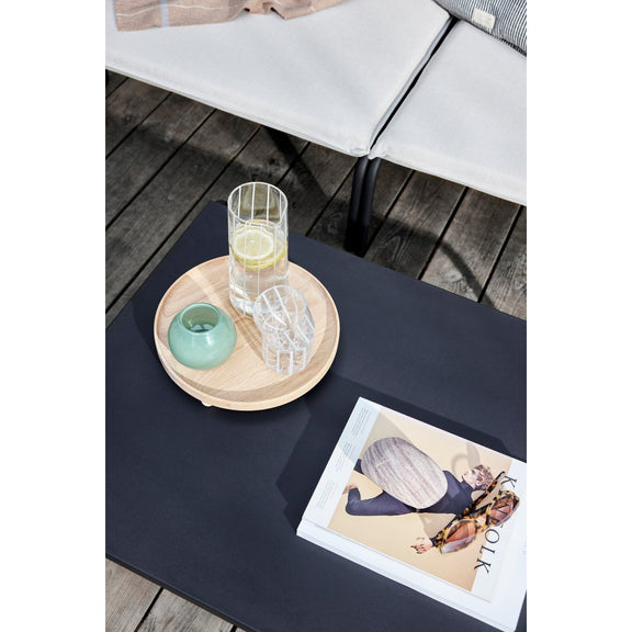 Inka Holztablett – rund – groß – Natur – Ø30 × H4,7 cm von OYOY Living Design – weitere Produktansicht 3