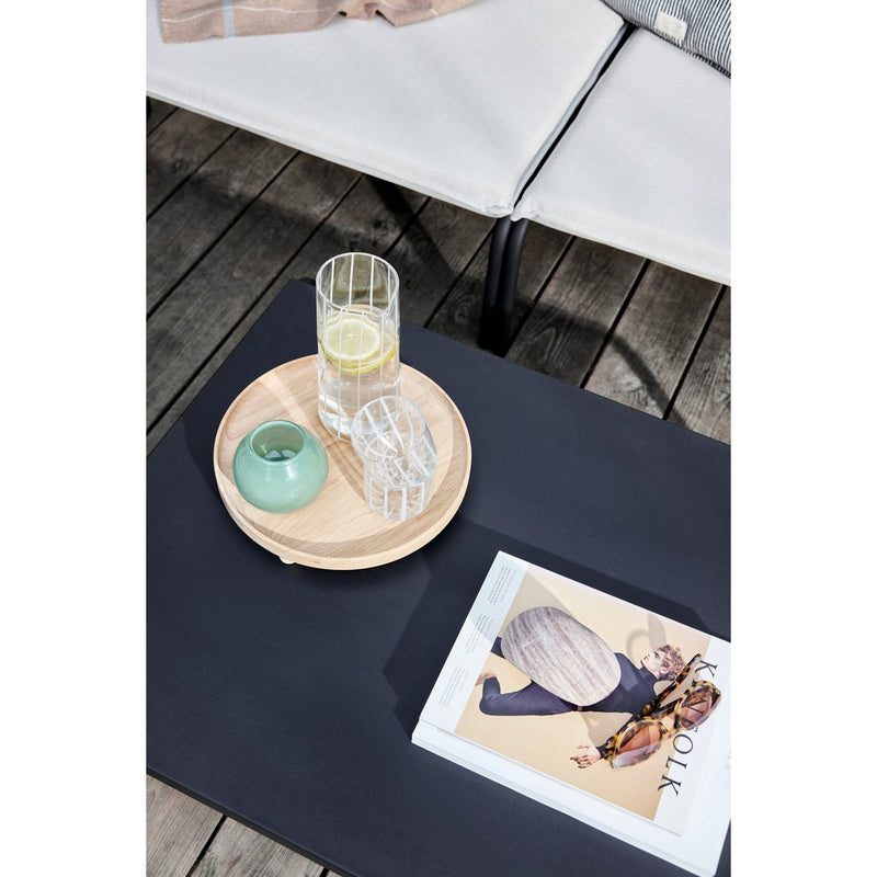 Inka Holztablett – rund – groß – Natur – Ø30 × H4,7 cm von OYOY Living Design – weitere Produktansicht 3
