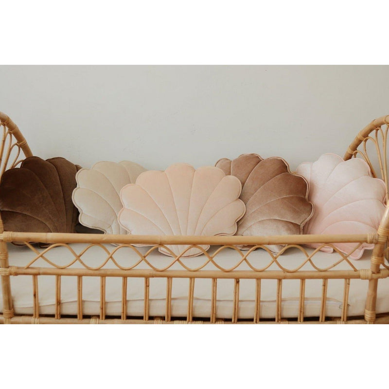 Samt-Muschelkissen „Apricot Pearl“