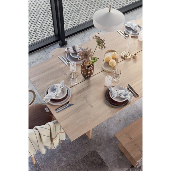 Jali Wasserkaraffe – Ø15,3 × H20 cm von OYOY Living Design – weitere Produktansicht 2