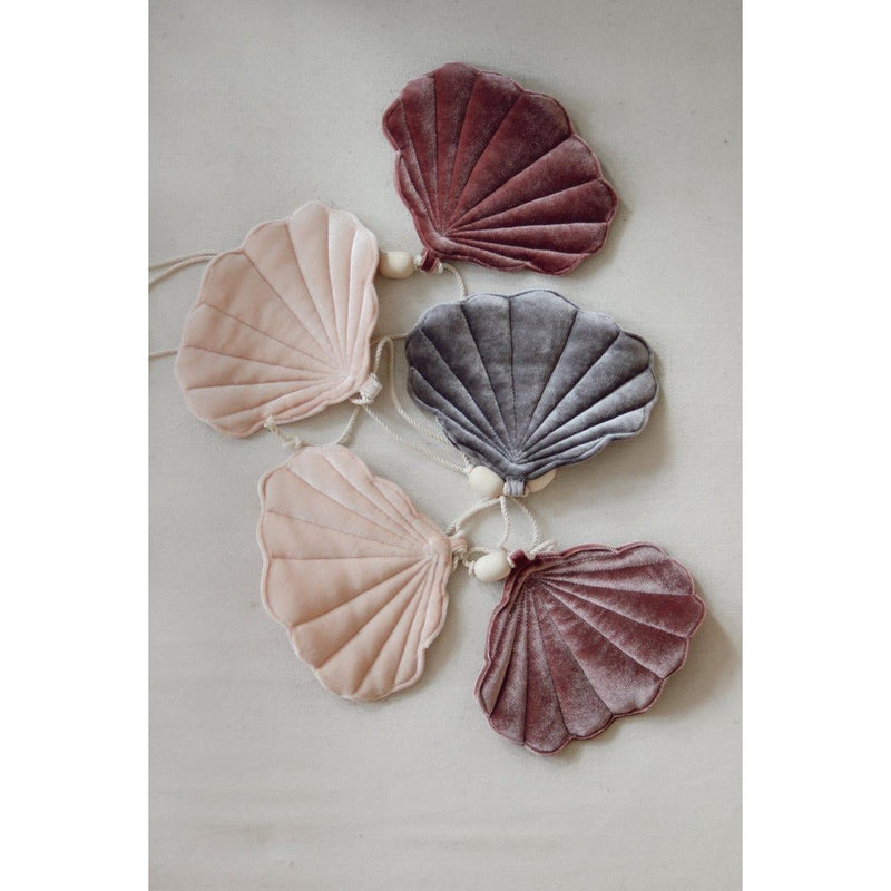 Samtgirlande mit Muscheln „Cosmic Pearl“