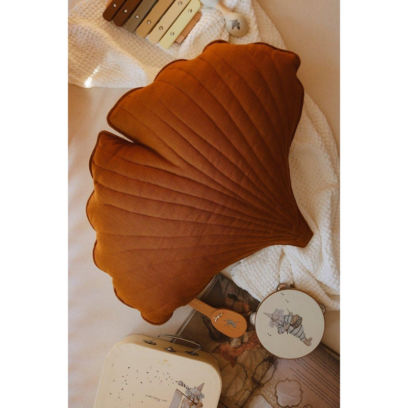 Leinen-Ginkgokissen „Caramel Ginkgo“
