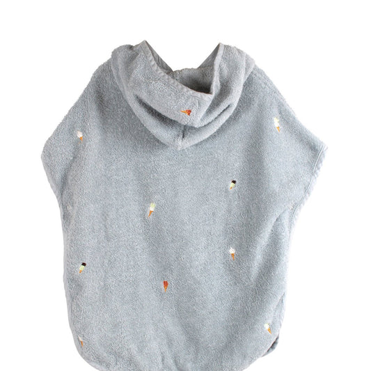 FILIBABBA Bestickter Strandponcho GOTS – Perlblau – weitere Produktansicht 2