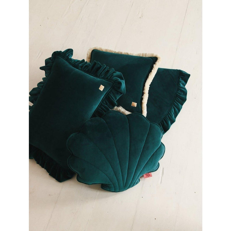 Samt-Kissen „Emerald“ mit Rüschen