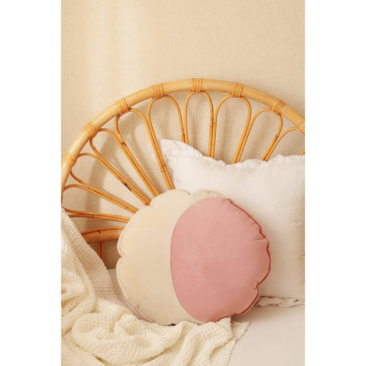 Moi Mili Samt-Mondkissen „Dreamy Moon“ – Produktansicht