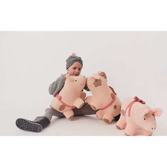 Sofie das Schwein – H32 × L44 × B19 cm von OYOY MINI – weitere Produktansicht 2