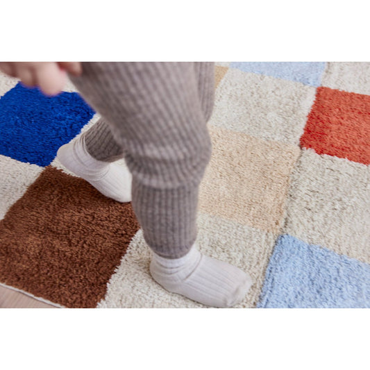 Schachbrett-Teppich – klein von OYOY MINI – weitere Produktansicht 2