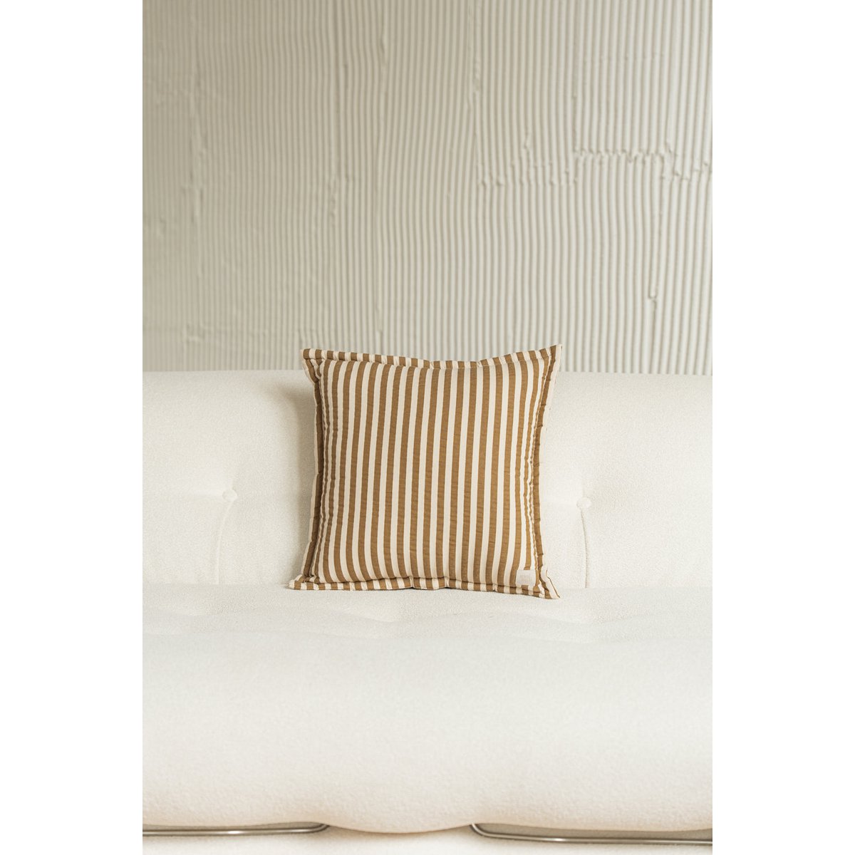 Baumwoll-Kissen „Olive Brown Stripe“