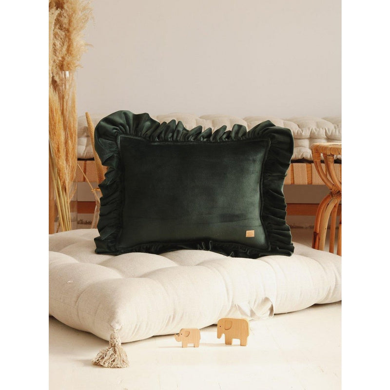Samt-Kissen „Emerald“ mit Rüschen