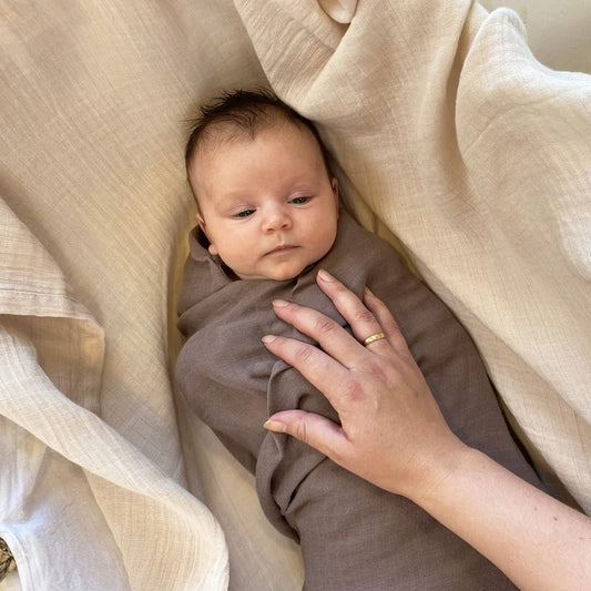 Weitere Ansicht von Wickeltuch aus Barri-Musselin – Falcon
