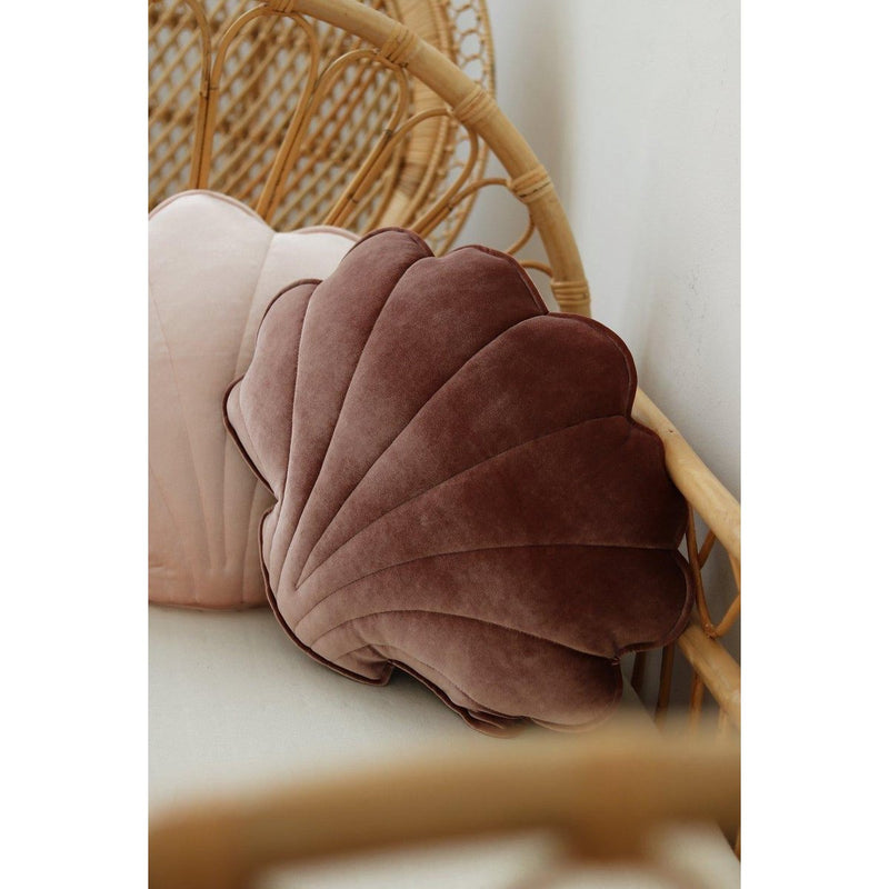 Samt-Muschelkissen „Cosmic Pearl“