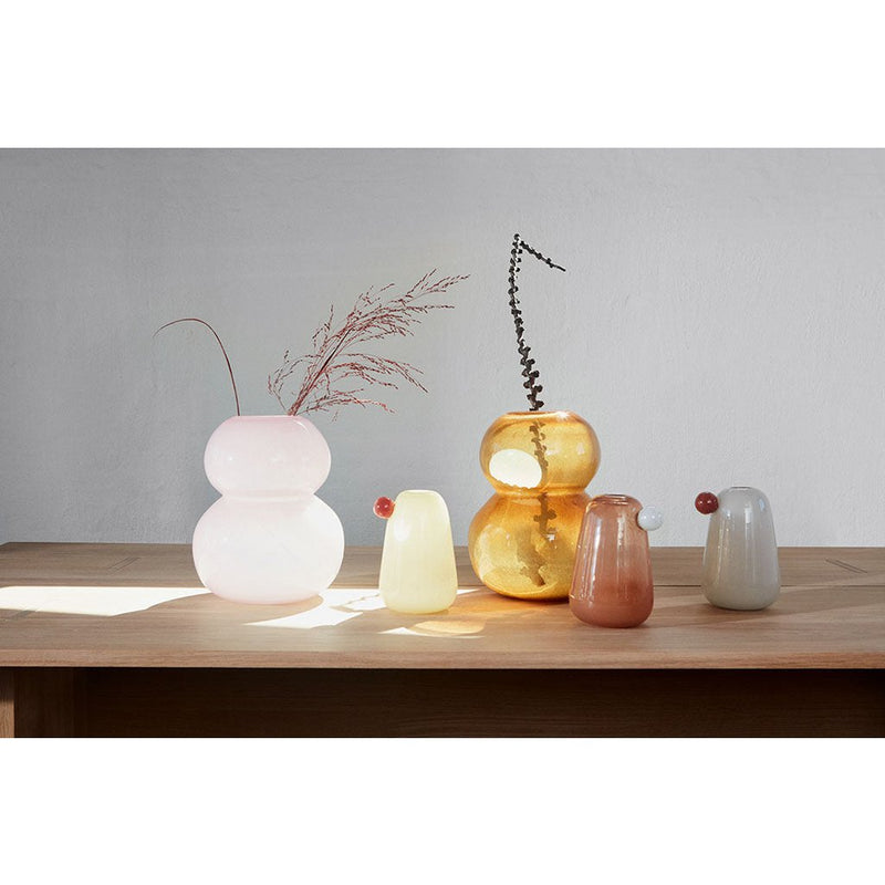 Inka Vase – klein – Muskatnuss – Ø12,5 × H20 cm von OYOY Living Design – weitere Produktansicht 4