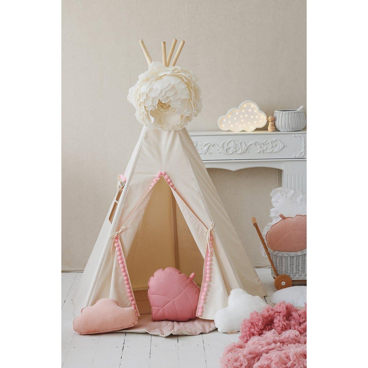 Moi Mili Tipi-Set „Fluffy Pompoms“ – Produktansicht