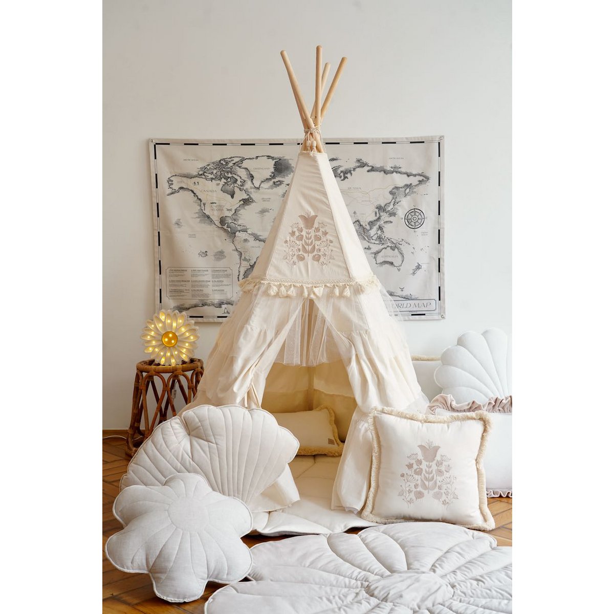 Moi Mili Tipi-Set mit Rüschen „Boho“ – Produktansicht