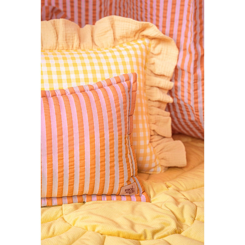Baumwoll-Rüschenkissen „Butter Yellow Check“