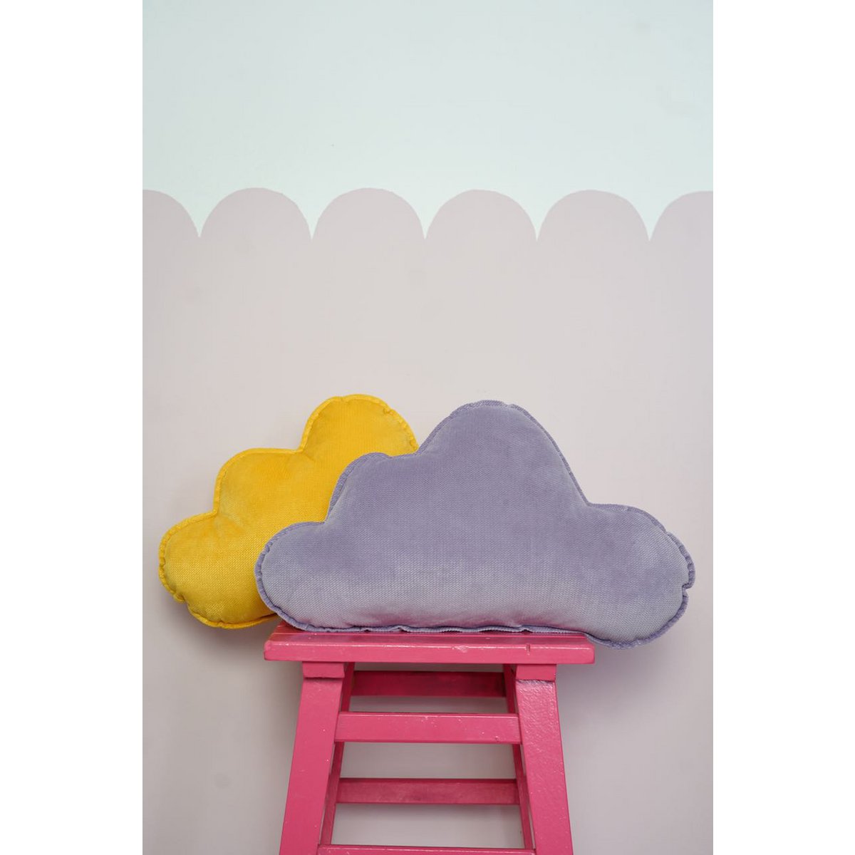 Moi Mili Samt-Wolkenkissen „Soft Lilac“ – Produktansicht